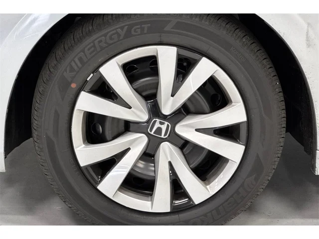 2025 Honda Civic LX photo 22