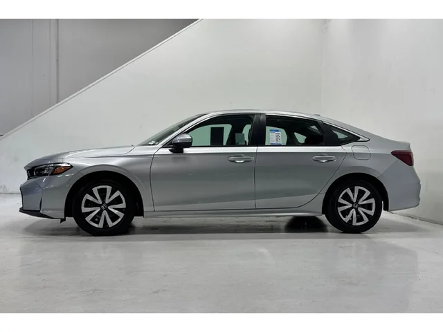 2026 Honda Civic LX - Photo 7