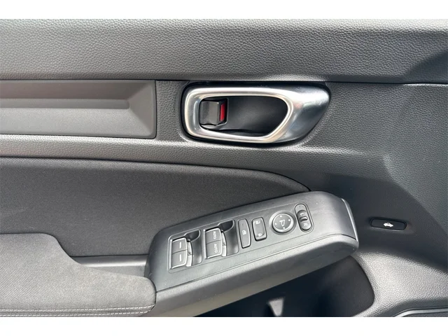 2025 Honda Civic Sport photo 11