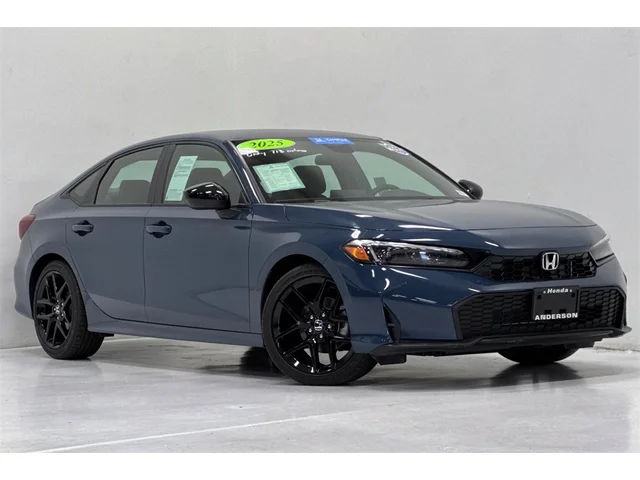 2025 Honda Civic Sport photo 2