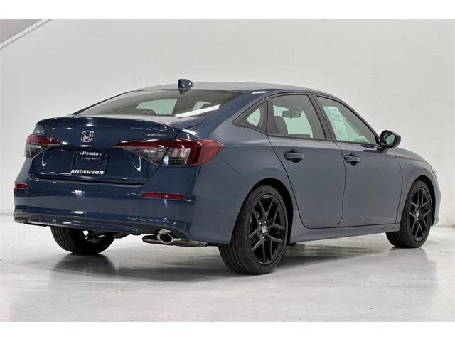 2025 Honda Civic Sport photo 4