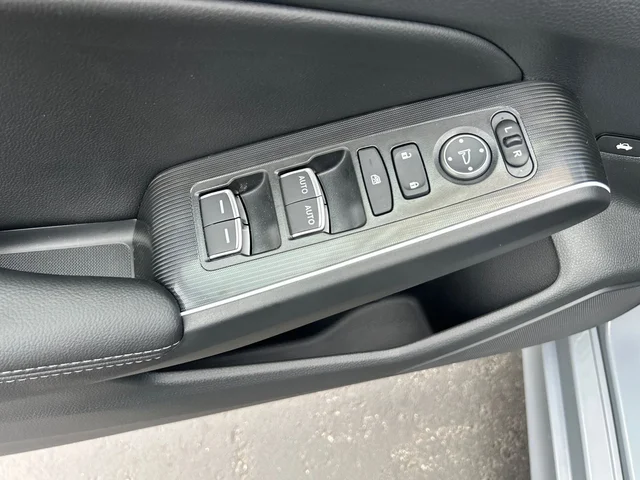 Nuevos HONDA CIVIC HYBRID à Estados chez autogozo