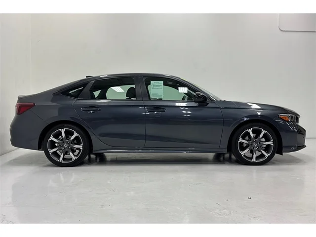 2025 Honda Civic Hybrid Sport Touring photo 2