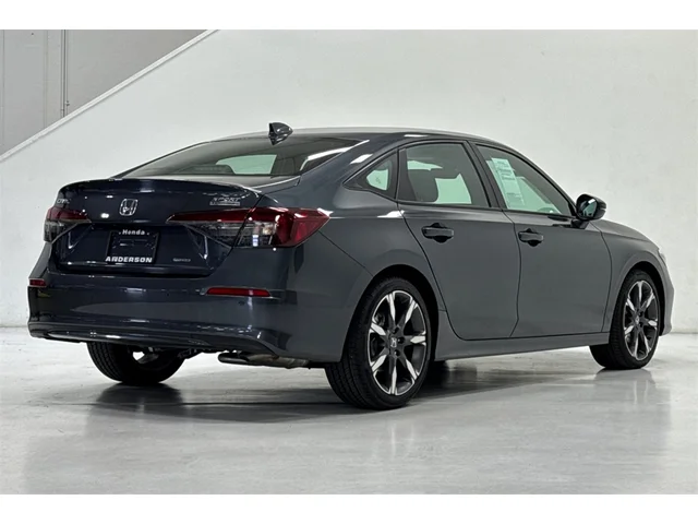 2025 Honda Civic Hybrid Sport Touring photo 3