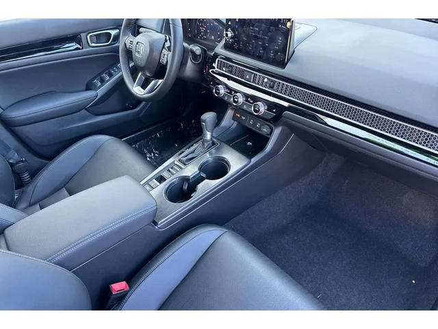 2026 Honda Civic Sport Touring - Photo 15