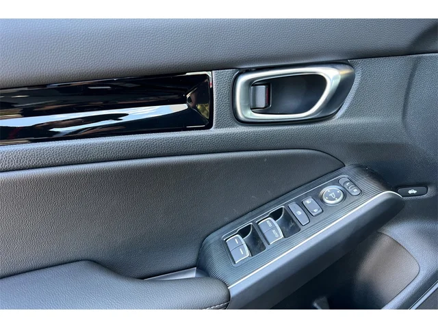 Pre-Owned HONDA Civic Hybrid at Anderson Honda in Palo Alto