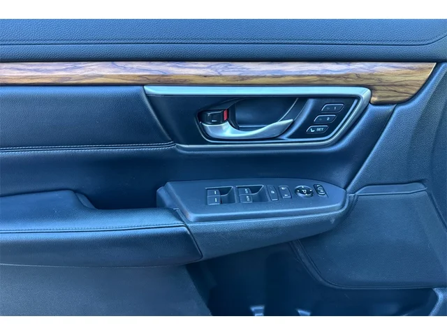 Pre-Owned HONDA CR-V at Anderson Honda in Palo Alto