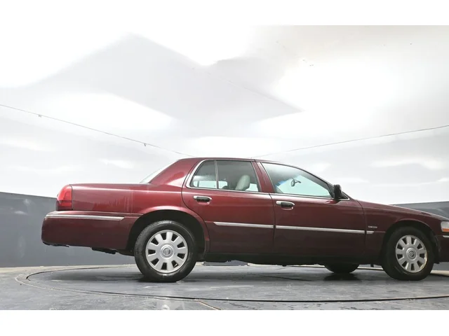 SEMINUEVOS MERCURY Grand Marquis a Estados en autogozo