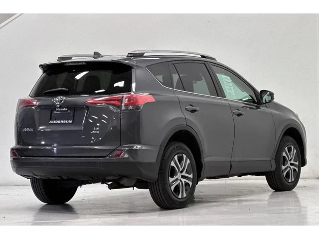 Pre-Owned TOYOTA RAV4 at Anderson Honda in Palo Alto