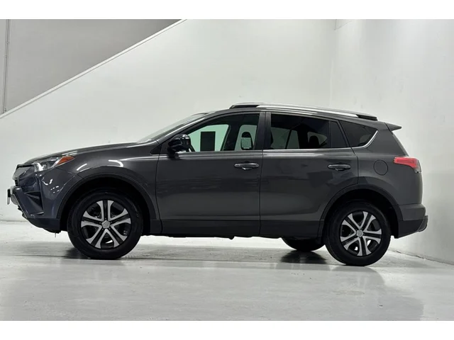 Pre-Owned TOYOTA RAV4 at Anderson Honda in Palo Alto