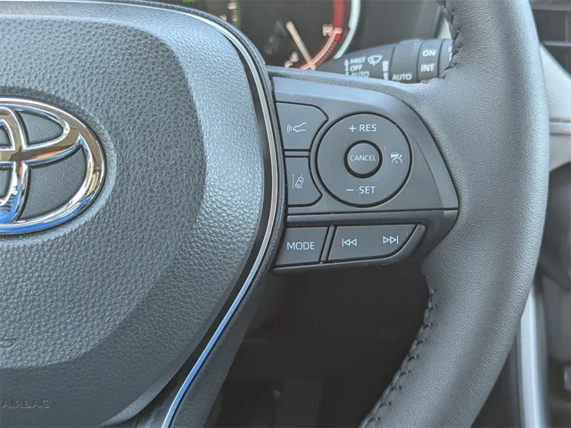 SEMINUEVOS TOYOTA RAV4 at Kennesaw, in Town Center Nissan