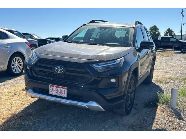 SEMINUEVOS TOYOTA RAV4 at ELK GROVE in Elk Grove Buick GMC