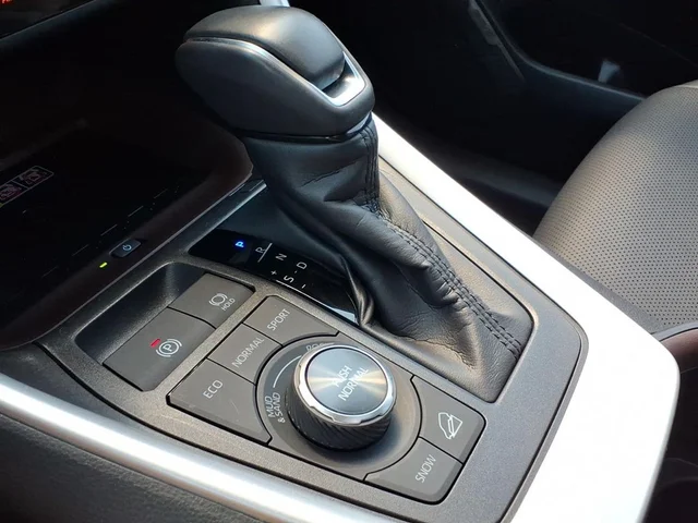 SEMINUEVOS TOYOTA RAV4 a Vauxhall en Maplecrest Ford Lincoln of Union