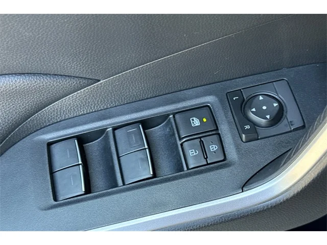 SEMINUEVOS TOYOTA RAV4 at ELK GROVE in Elk Grove Buick GMC