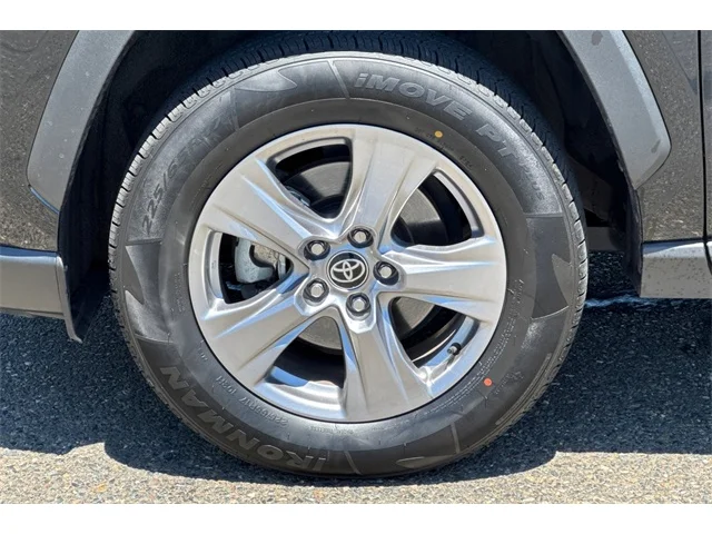 SEMINUEVOS TOYOTA RAV4 at ELK GROVE in Elk Grove Buick GMC