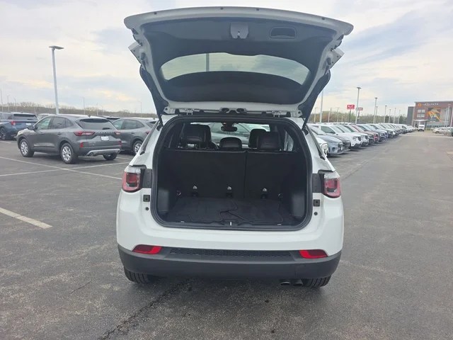 SEMINUEVOS JEEP Compass a Estados en autogozo