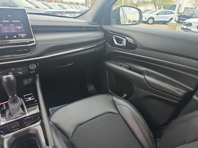 SEMINUEVOS JEEP Compass a Estados en autogozo