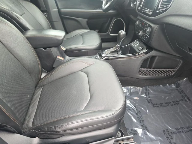 SEMINUEVOS JEEP Compass a Estados en autogozo
