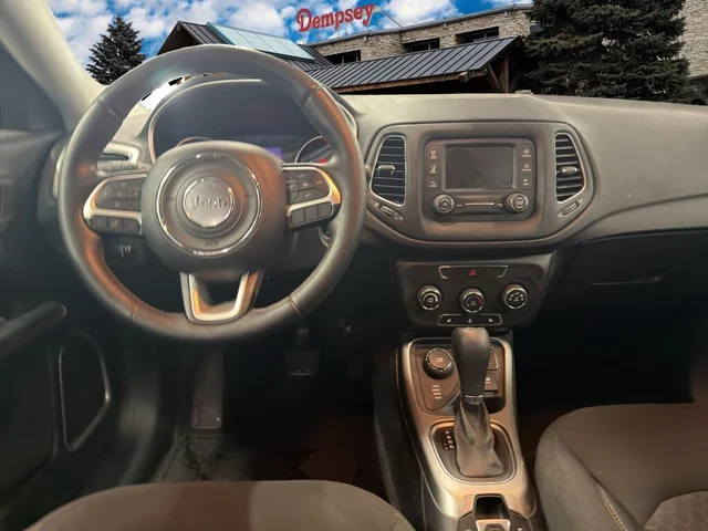 SEMINUEVOS JEEP Compass a Estados en autogozo