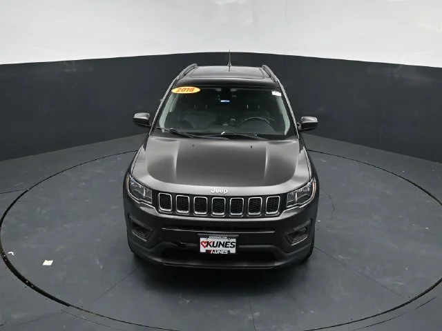 SEMINUEVOS JEEP Compass a Estados en autogozo