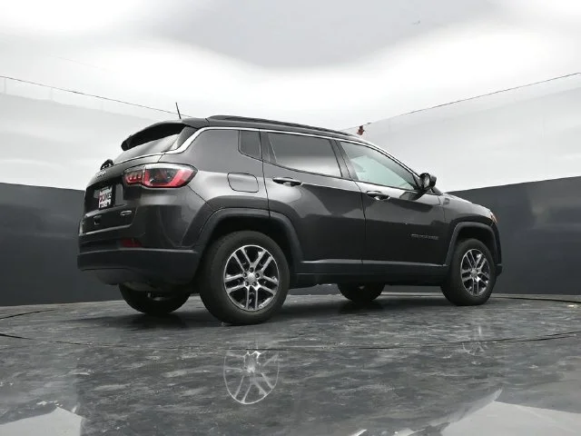 SEMINUEVOS JEEP Compass a Estados en autogozo