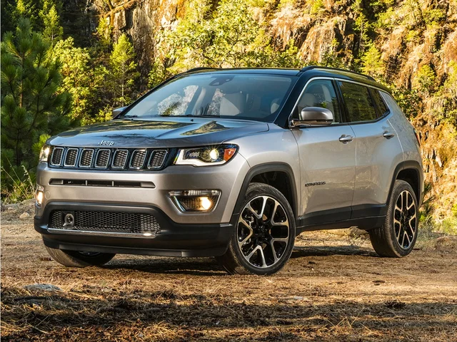 SEMINUEVOS JEEP Compass a Estados en autogozo