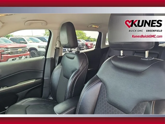 SEMINUEVOS JEEP Compass a Estados en autogozo