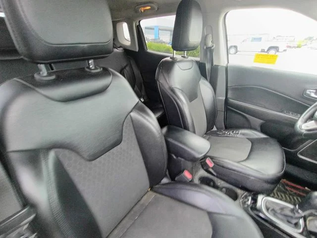 SEMINUEVOS JEEP Compass a Estados en autogozo
