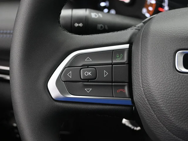 Nuevos JEEP COMPASS à Estados chez autogozo