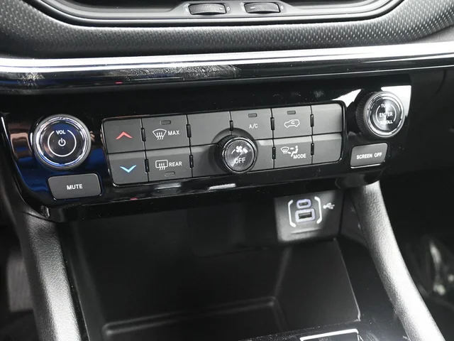 Nuevos JEEP COMPASS à Estados chez autogozo
