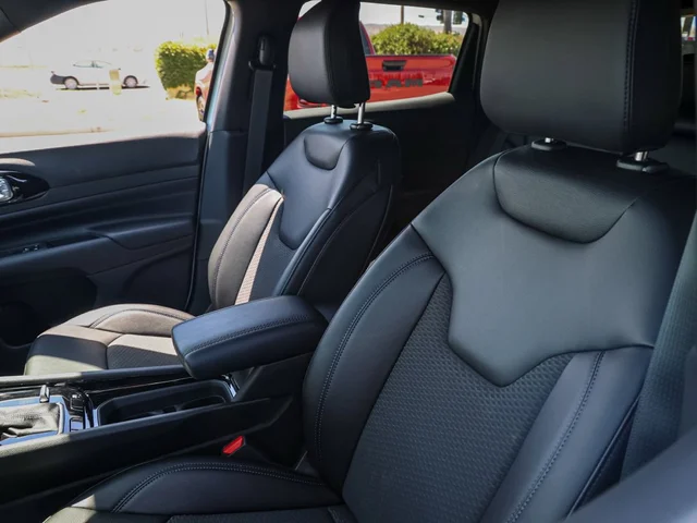 Nuevos JEEP COMPASS à Estados chez autogozo