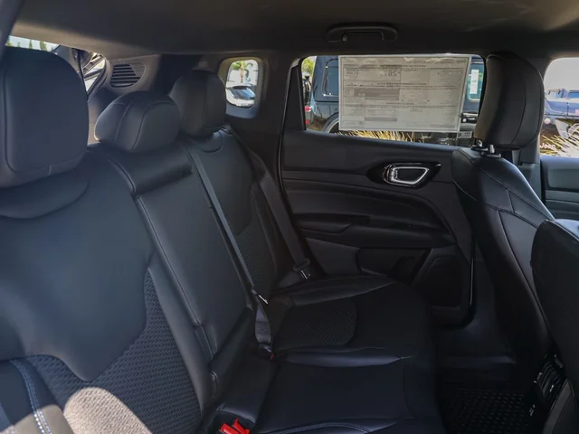 Nuevos JEEP COMPASS à Estados chez autogozo