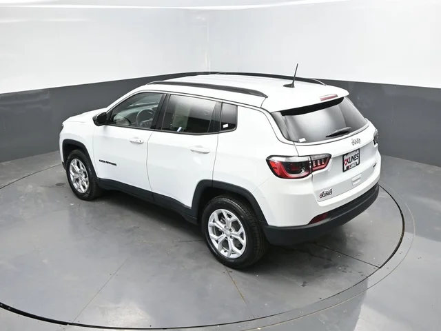 SEMINUEVOS JEEP Compass a Estados en autogozo