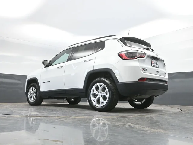 SEMINUEVOS JEEP Compass a Estados en autogozo