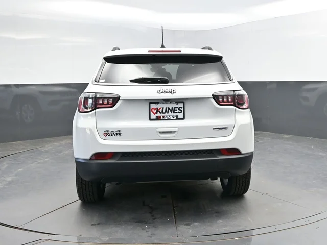 SEMINUEVOS JEEP Compass a Estados en autogozo