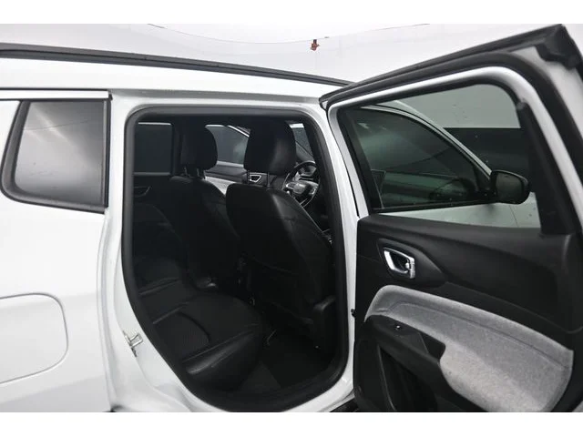 SEMINUEVOS JEEP Compass a Estados en autogozo