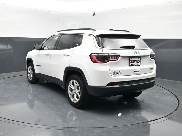 SEMINUEVOS JEEP Compass a Estados en autogozo