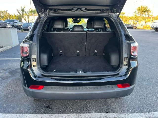 SEMINUEVOS JEEP Compass a Estados en autogozo