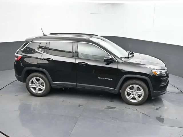 SEMINUEVOS JEEP Compass a Estados en autogozo