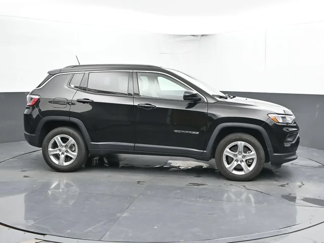 SEMINUEVOS JEEP Compass a Estados en autogozo