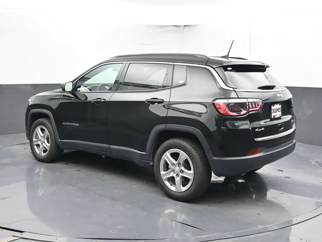 SEMINUEVOS JEEP Compass a Estados en autogozo