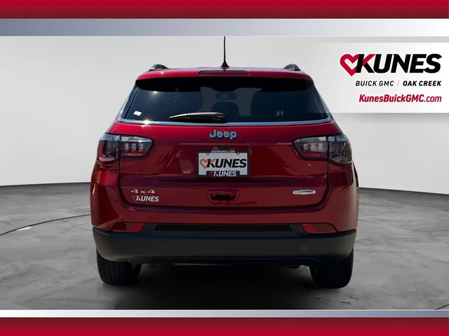 SEMINUEVOS JEEP Compass a Estados en autogozo