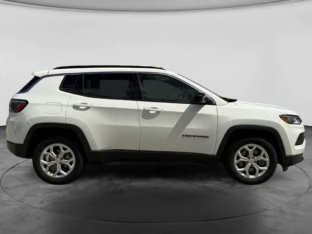 SEMINUEVOS JEEP Compass a Estados en autogozo