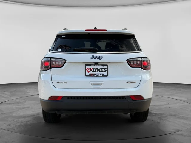 SEMINUEVOS JEEP Compass a Estados en autogozo