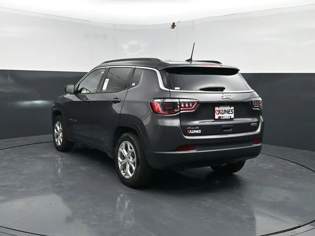 SEMINUEVOS JEEP Compass a Estados en autogozo