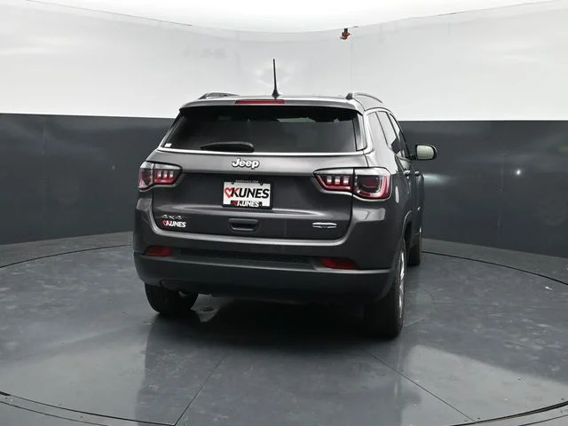 SEMINUEVOS JEEP Compass a Estados en autogozo