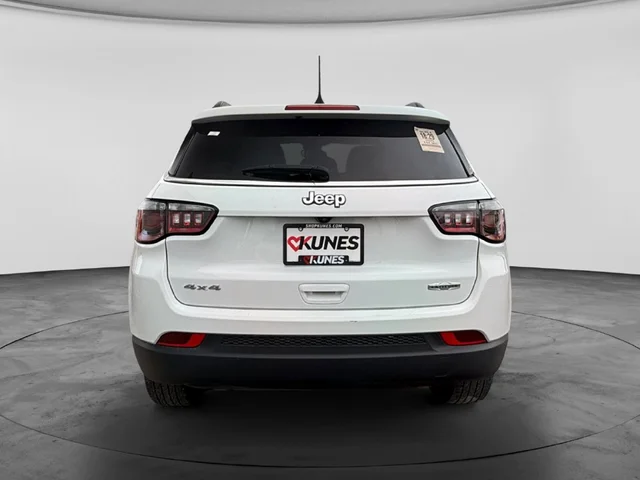 SEMINUEVOS JEEP Compass a Estados en autogozo