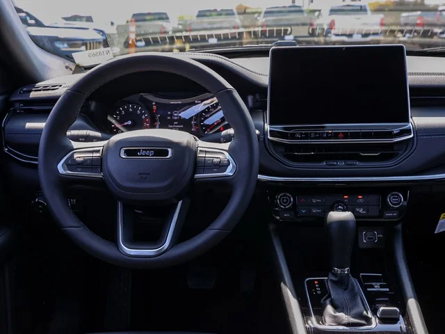 Nuevos JEEP COMPASS à Estados chez autogozo