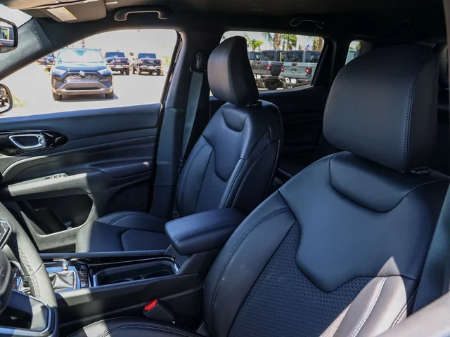 Nuevos JEEP COMPASS à Estados chez autogozo