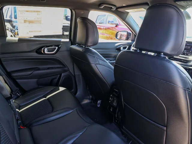 Nuevos JEEP COMPASS à Estados chez autogozo